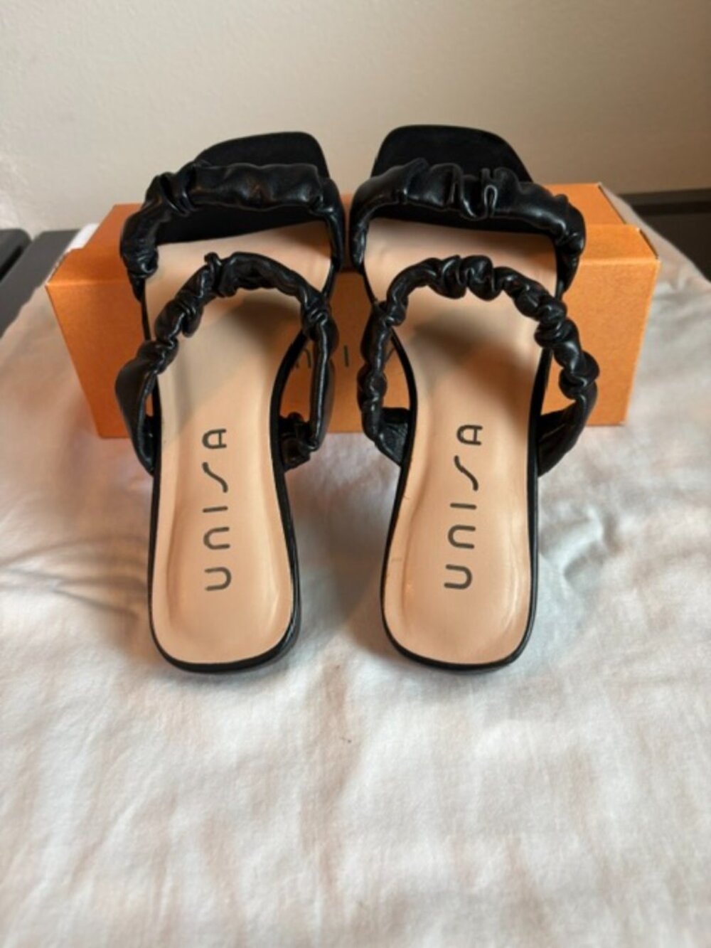 Unisa womens sandals